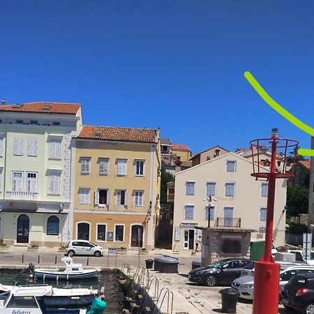 Apartment Gordon Mali Losinj Exterior photo