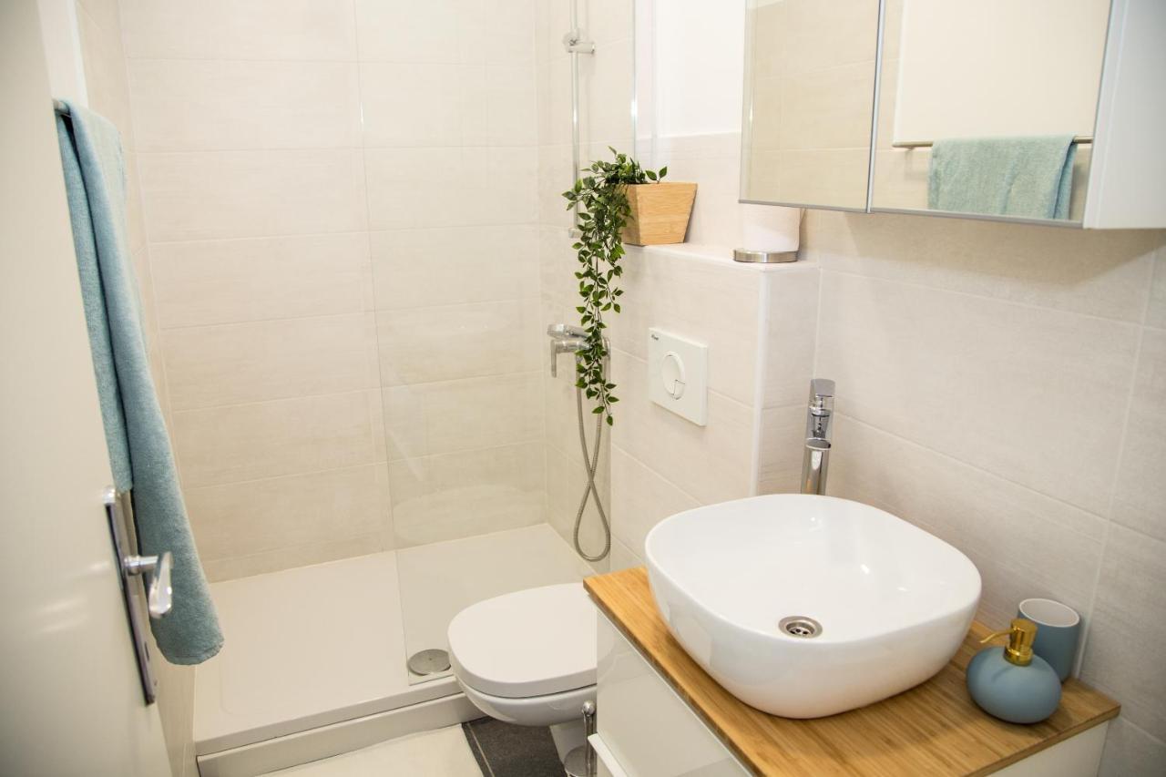 Apartment Gordon Mali Losinj Exterior photo