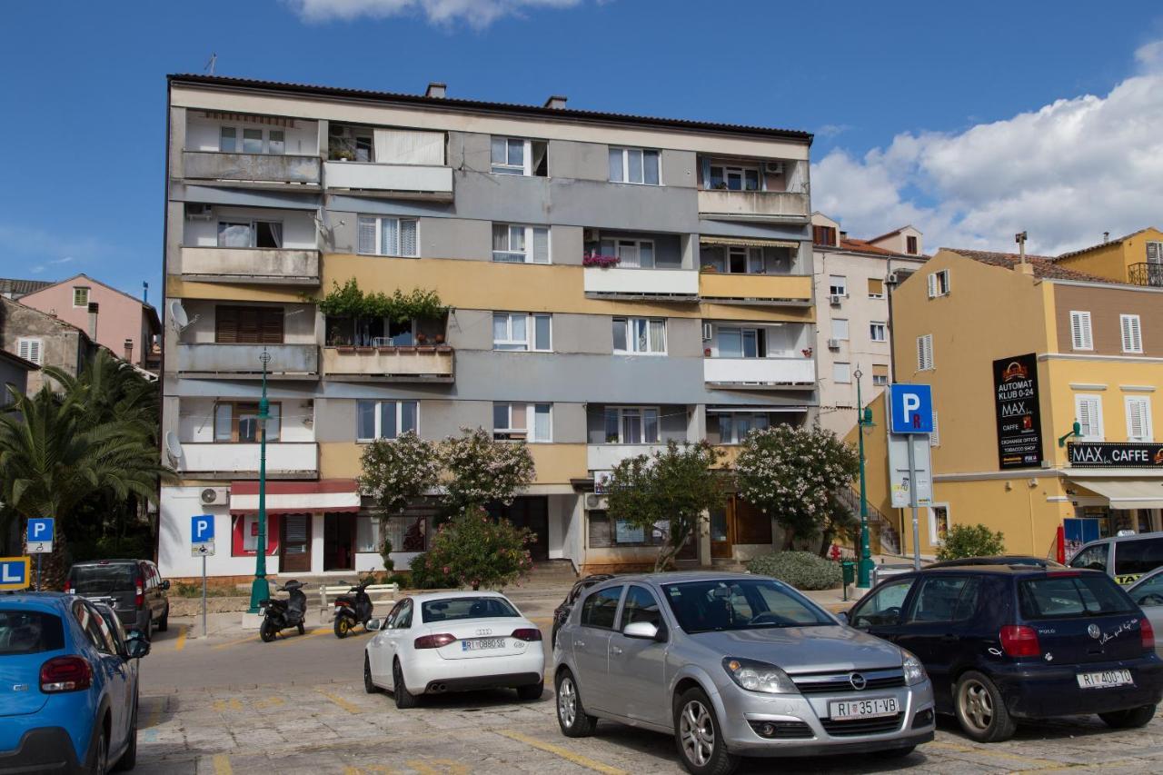 Apartment Gordon Mali Losinj Exterior photo